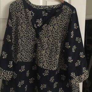 Lucky blouse navy blue and white